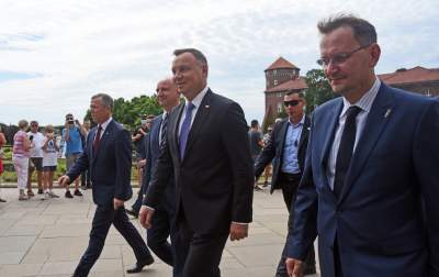 Andrzej Duda na Wawelu:  "stan epidemii jest taki, jak wszyscy widzą" - zdjęcie 3