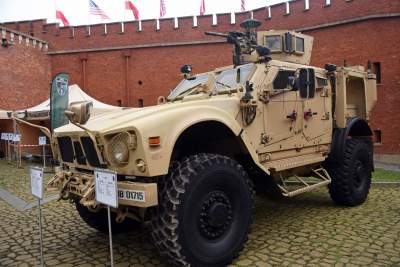 Pokaz siły w Forcie Kościuszko. Szukali chętnych... - zdjęcie 11