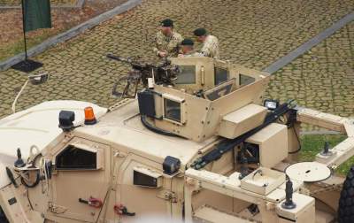 Pokaz siły w Forcie Kościuszko. Szukali chętnych... - zdjęcie 14