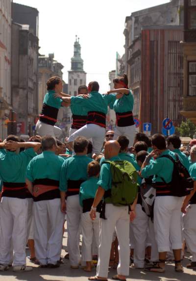 Wieże z ludzi w Krakowie. Z czasów gdy nie było koronawirusa... - zdjęcie 23