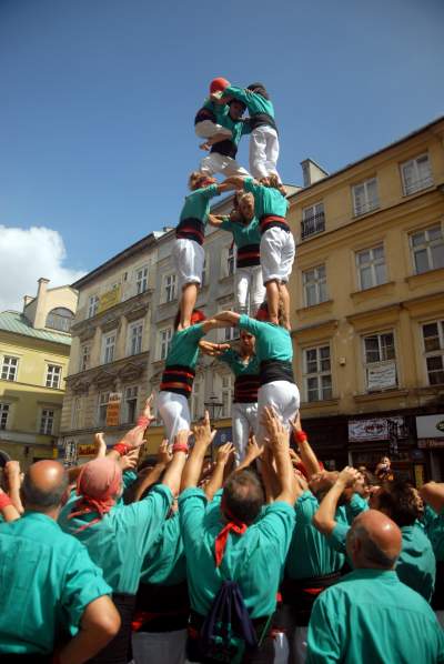Wieże z ludzi w Krakowie. Z czasów gdy nie było koronawirusa... - zdjęcie 20