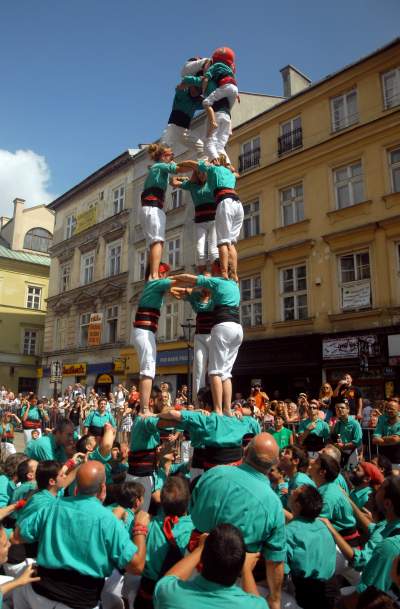 Wieże z ludzi w Krakowie. Z czasów gdy nie było koronawirusa... - zdjęcie 22