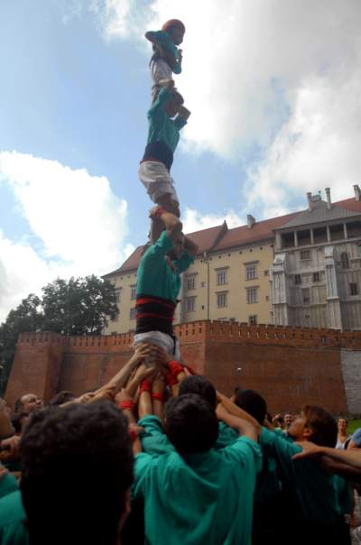 Wieże z ludzi w Krakowie. Z czasów gdy nie było koronawirusa... - zdjęcie 7