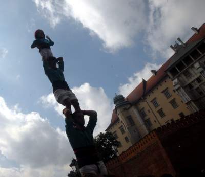 Wieże z ludzi w Krakowie. Z czasów gdy nie było koronawirusa... - zdjęcie 6