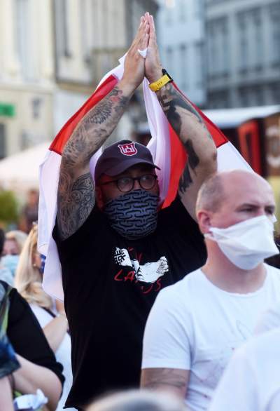 Kraków wspiera Białoruś! Kolejna manifestacja na Rynku Głównym - zdjęcie 3