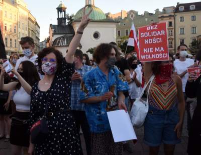 Kraków wspiera Białoruś! Kolejna manifestacja na Rynku Głównym - zdjęcie 16
