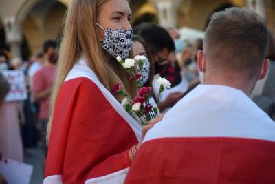 Kraków wspiera Białoruś! Kolejna manifestacja na Rynku Głównym - zdjęcie 58