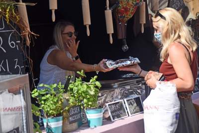 Pierogi z...marihuaną w czasach zarazy. Drogo i z dystansem - zdjęcie 11