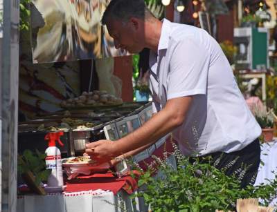 Pierogi z...marihuaną w czasach zarazy. Drogo i z dystansem - zdjęcie 3