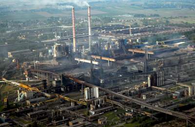 Przelot sterowcem na Nową Hutą. Rok 2007.