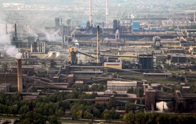 Przelot sterowcem na Nową Hutą. Rok 2007.