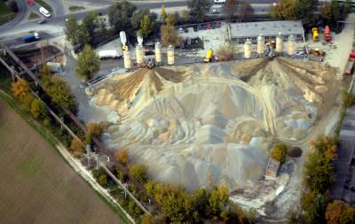 Przelot sterowcem na Nową Hutą. Rok 2007.