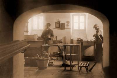 Szpital, Miasto, Ogród. Przedwojenny Kobierzyn - zdjęcie 1