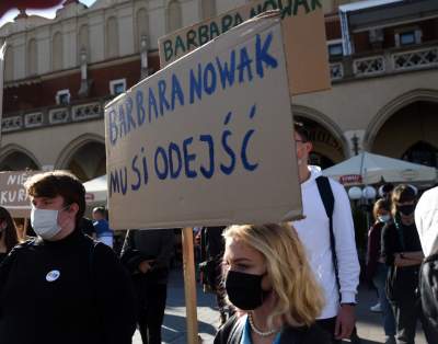 "Strefa wolna od kurator Barbary Nowak". Protest w Krakowie - zdjęcie 13