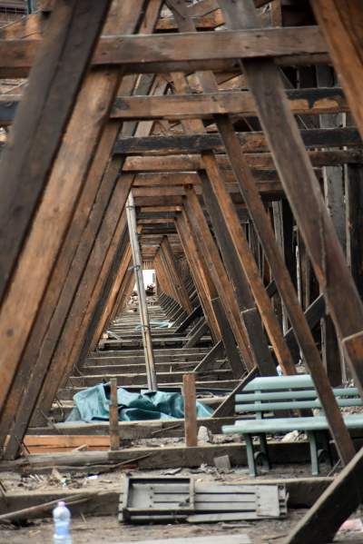 Rozbiórka zabytkowej trybuny na stadionie Wawelu - zdjęcie 12