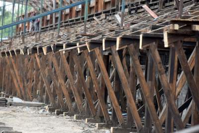 Rozbiórka zabytkowej trybuny na stadionie Wawelu - zdjęcie 15