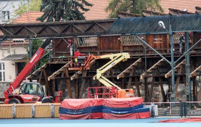 Rozbiórka zabytkowej trybuny na stadionie Wawelu - zdjęcie 5