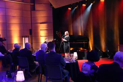 Nagroda za "przestrzeganie przed zalewającą nas falą nienawiści" - zdjęcie 12