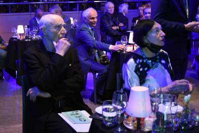 Nagroda za "przestrzeganie przed zalewającą nas falą nienawiści" - zdjęcie 10