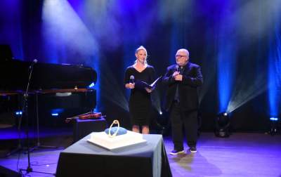 Nagroda za "przestrzeganie przed zalewającą nas falą nienawiści" - zdjęcie 3