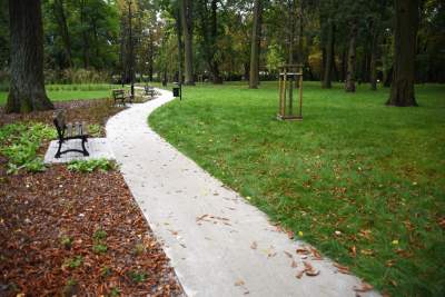 Piękny park z wyjątkową fontanną. Podziwiamy! - zdjęcie 28