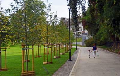 Piękny park z wyjątkową fontanną. Podziwiamy! - zdjęcie 7