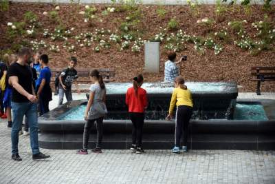 Piękny park z wyjątkową fontanną. Podziwiamy! - zdjęcie 6