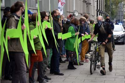 Krakowscy ekolodzy w obronie Puszczy Karpackiej - zdjęcie 2