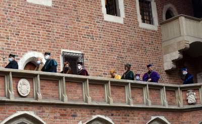 Wirus i alarm bombowy: zakłócona inauguracja roku na Uniwersytecie Jagiellońskim - zdjęcie 9