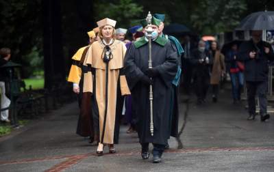 Wirus i alarm bombowy: zakłócona inauguracja roku na Uniwersytecie Jagiellońskim - zdjęcie 13