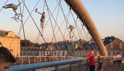 „Między wodą a niebem” wystawa rzeźb balansujących Jerzego Kędziory. Fot. Autor - zdjęcie 6