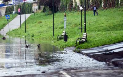 Bulwary wiślane: krajobraz po deszczu - zdjęcie 12