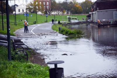 Bulwary wiślane: krajobraz po deszczu - zdjęcie 4