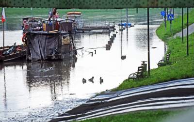 Bulwary wiślane: krajobraz po deszczu - zdjęcie 13