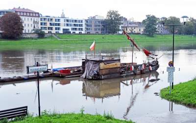 Bulwary wiślane: krajobraz po deszczu - zdjęcie 1