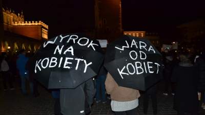 Kobiety nie odpuszczają! Kolejny protest w Krakowie - zdjęcie 5