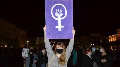 Kobiety nie odpuszczają! Kolejny protest w Krakowie - zdjęcie 18