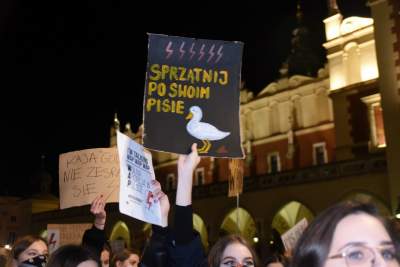 Tak "robili hałas" na Rynku. Akcja Strajku Kobiet - zdjęcie 14