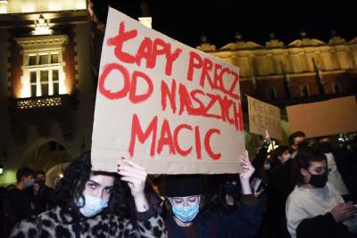 Tak "robili hałas" na Rynku. Akcja Strajku Kobiet - zdjęcie 4