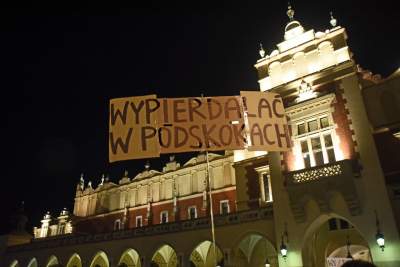 Tak "robili hałas" na Rynku. Akcja Strajku Kobiet - zdjęcie 5