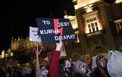 Tak "robili hałas" na Rynku. Akcja Strajku Kobiet - zdjęcie 24