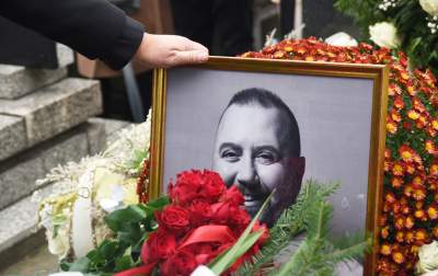 Pogrzeb Dariusza Gnatowskiego. Pożegnali go najbliżsi... - zdjęcie 24