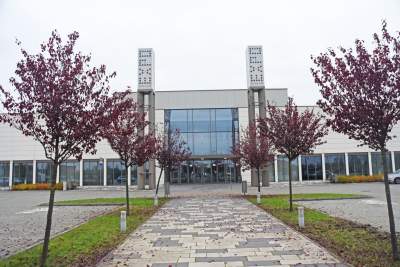 Rozpoczęła się budowa szpitala tymczasowego w halach EXPO - zdjęcie 20