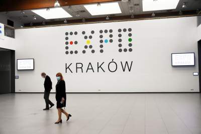 Rozpoczęła się budowa szpitala tymczasowego w halach EXPO - zdjęcie 18