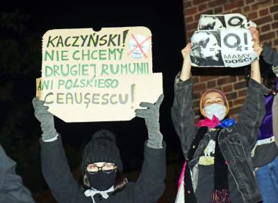 Strajk Kobiet: tak dużo policji jeszcze nie było - zdjęcie 35