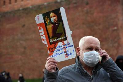 Strajk Kobiet: tak dużo policji jeszcze nie było - zdjęcie 14