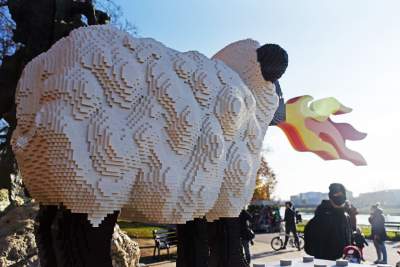 Waleczna owca obok Smoka Wawelskiego - zdjęcie 8