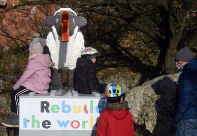 Waleczna owca obok Smoka Wawelskiego - zdjęcie 16