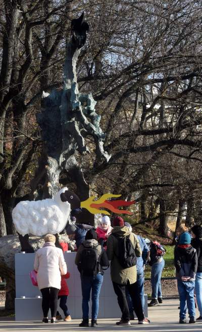 Waleczna owca obok Smoka Wawelskiego - zdjęcie 19