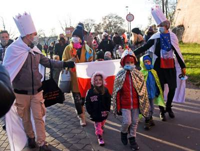 Protest matek Polek z dziećmi: barwny i spokojny... - zdjęcie 19